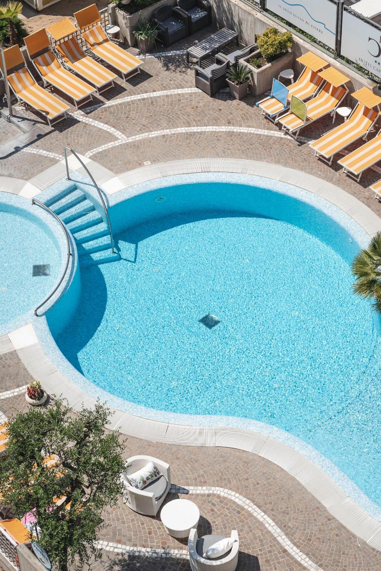 Hotel Capri 3 Stelle Superior ليدو دي يسولو المظهر الخارجي الصورة